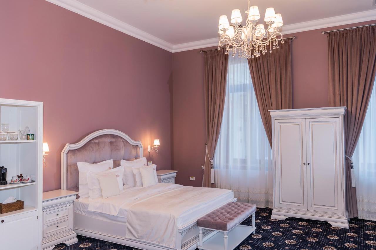 Sir Luxury Boutique Hotel Brăila Eksteriør billede