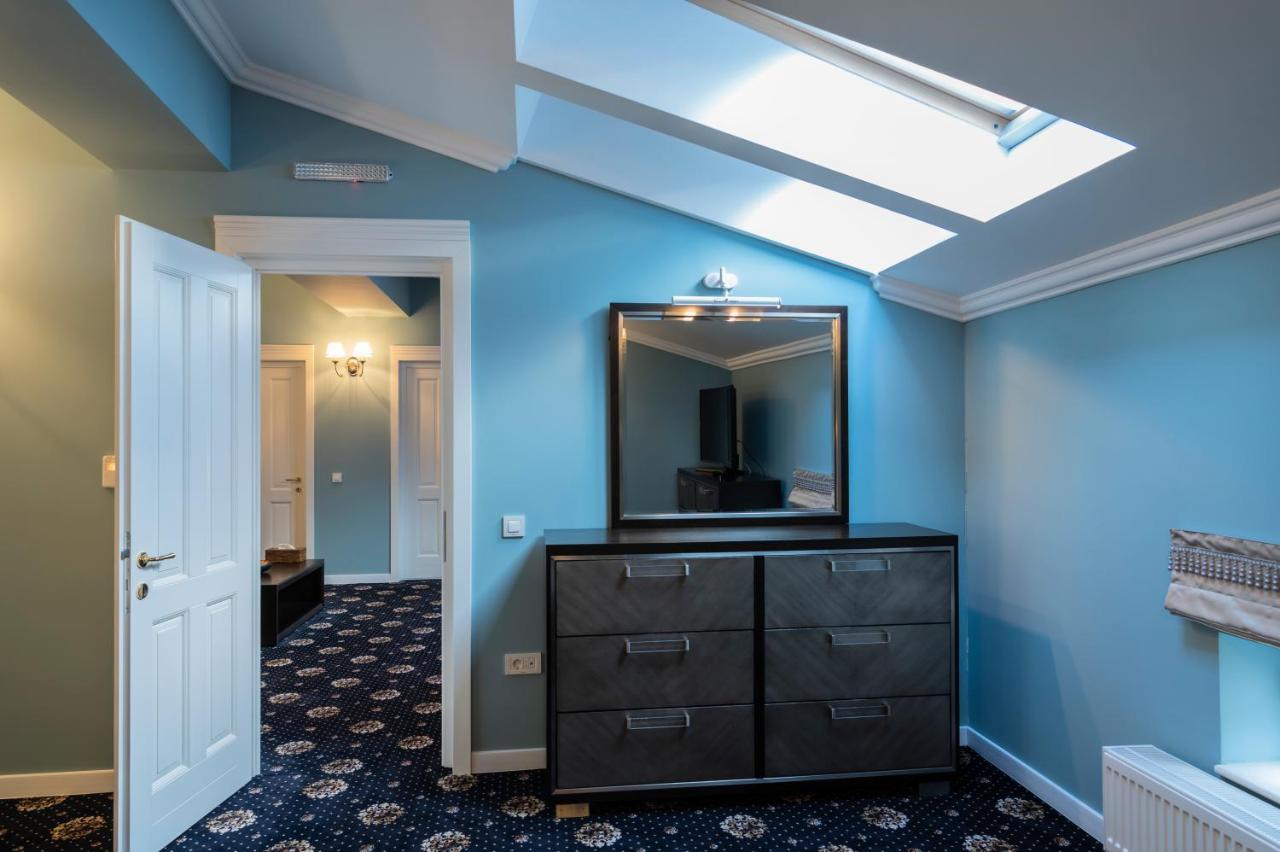 Sir Luxury Boutique Hotel Brăila Eksteriør billede