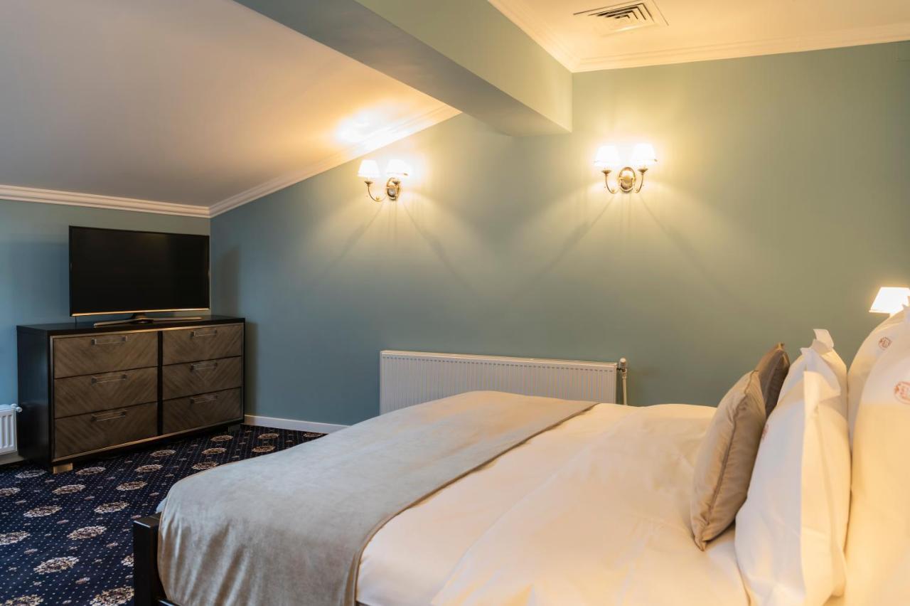 Sir Luxury Boutique Hotel Brăila Eksteriør billede