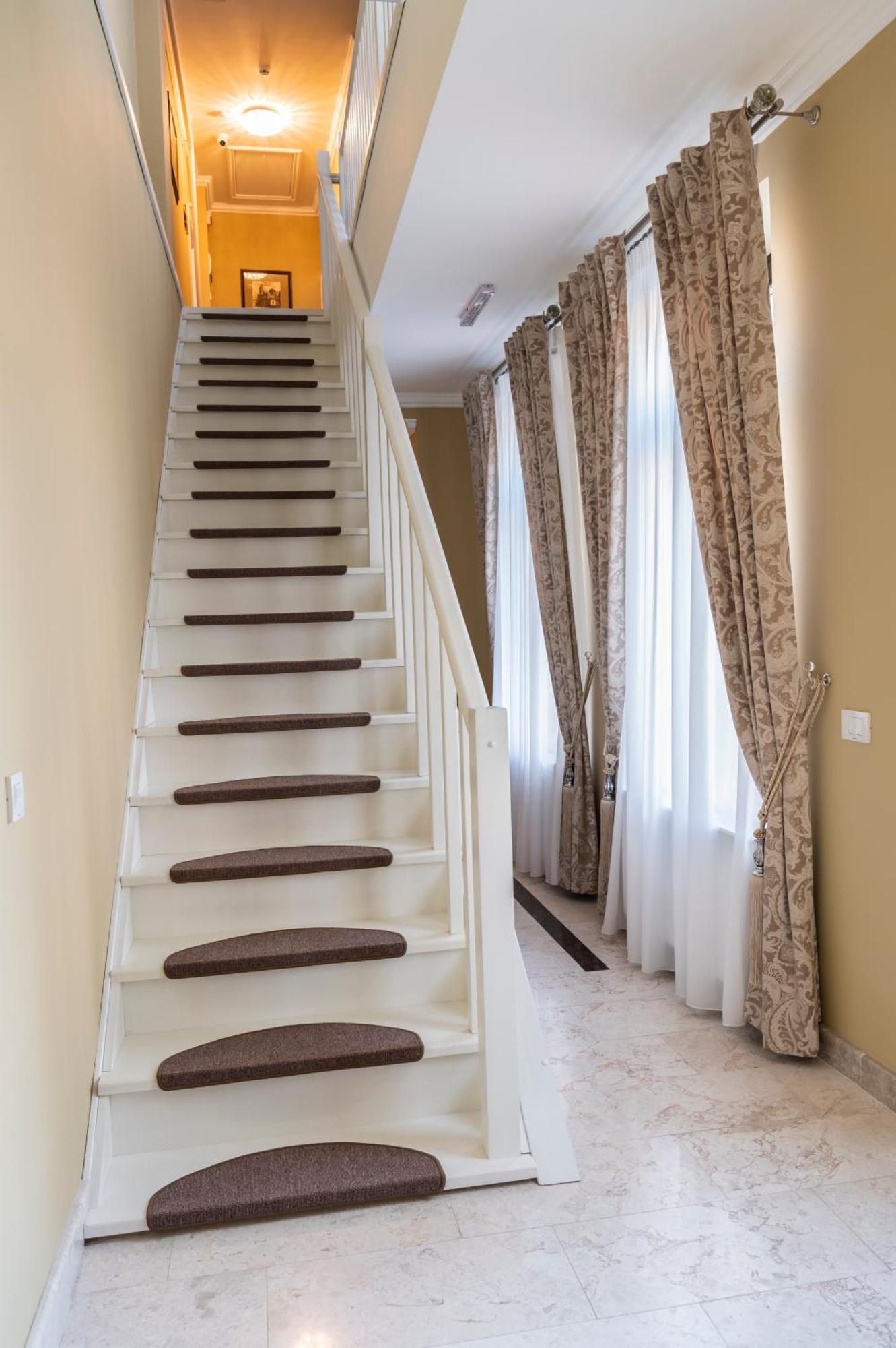Sir Luxury Boutique Hotel Brăila Eksteriør billede