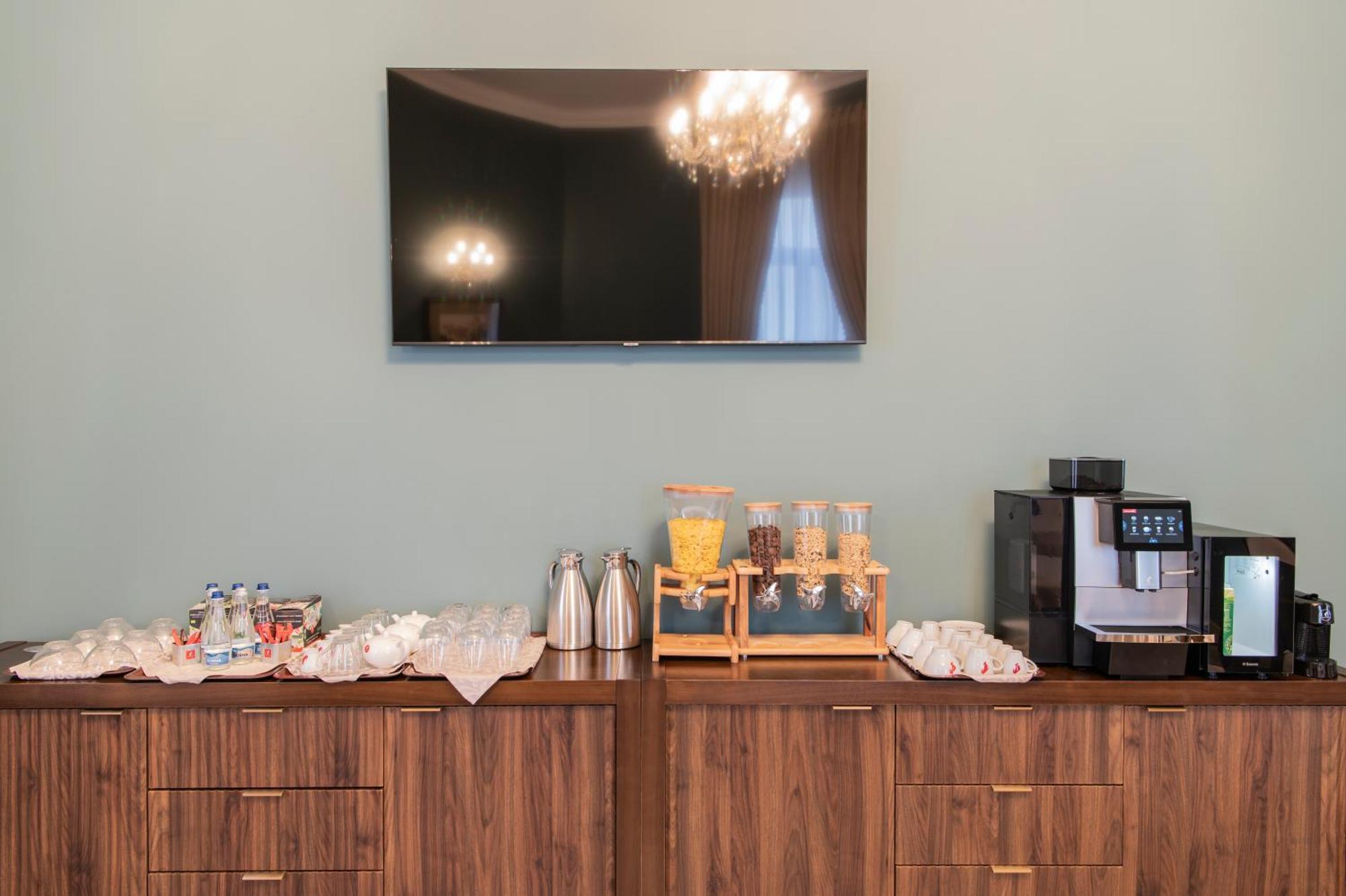 Sir Luxury Boutique Hotel Brăila Eksteriør billede