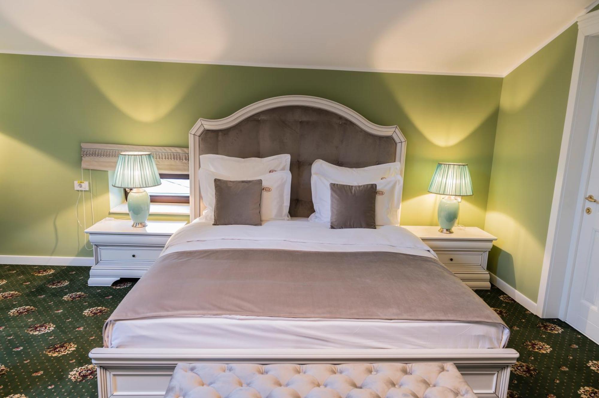 Sir Luxury Boutique Hotel Brăila Eksteriør billede