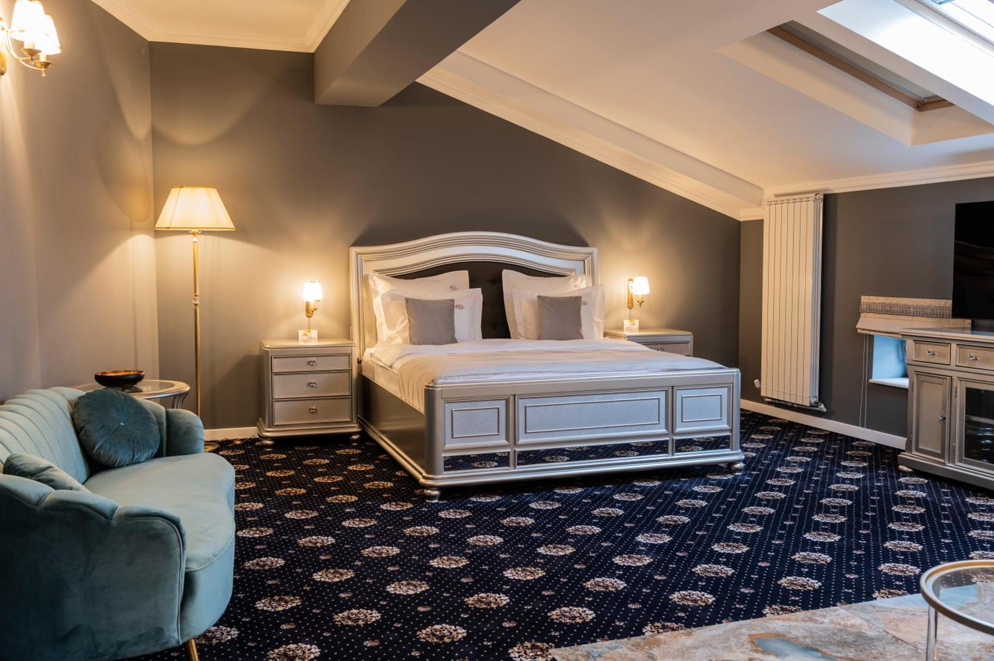 Sir Luxury Boutique Hotel Brăila Eksteriør billede