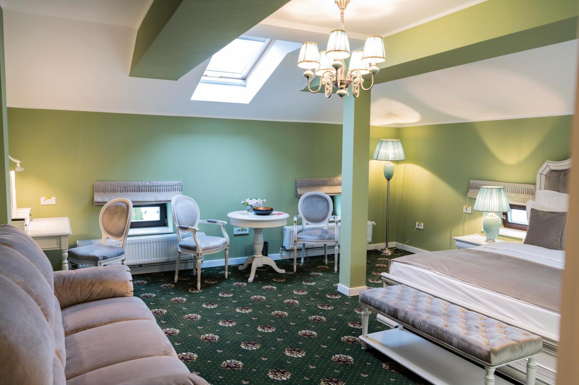 Sir Luxury Boutique Hotel Brăila Eksteriør billede